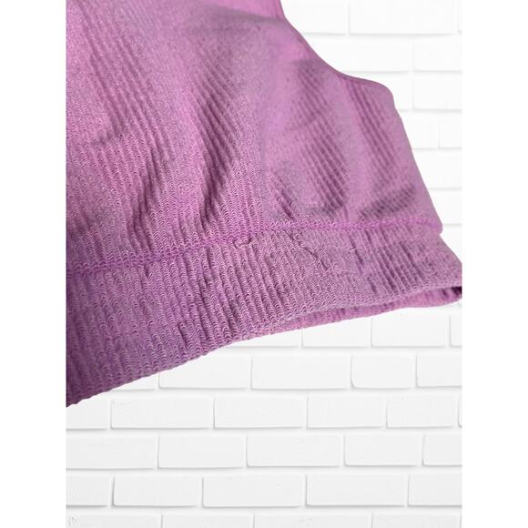 SANRIO Women's Medium Hello Kitty and friends pink crop‎ top - Picture 6 of 12